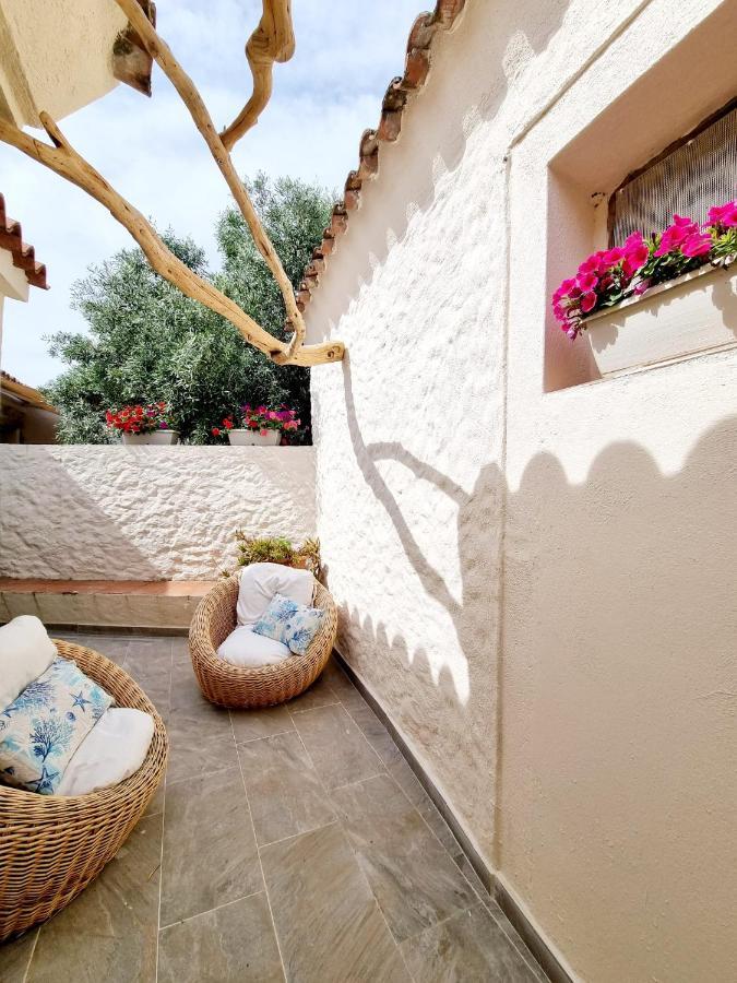 شقة Stazzo San Teodoro Il Ginepro Piscina Condivisa المظهر الخارجي الصورة
